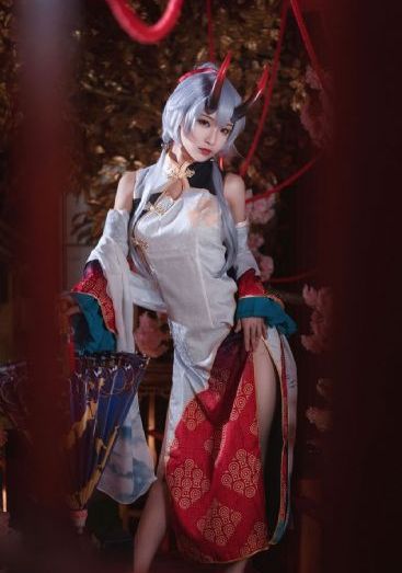 欧美复古多毛_4K全集免费播放