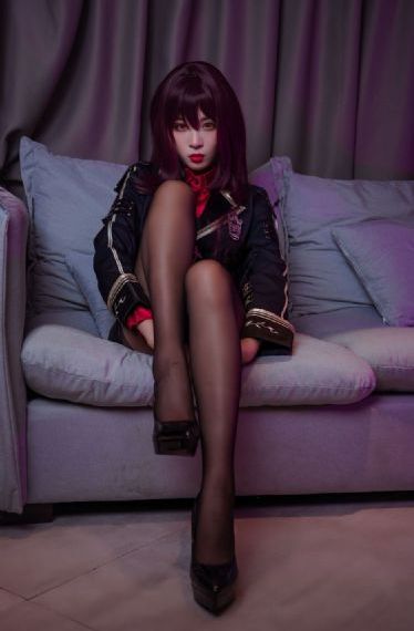 欧美黑白美女模特_蓝光在线播放