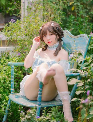 欧美长裙胖mm_1080电影完整版