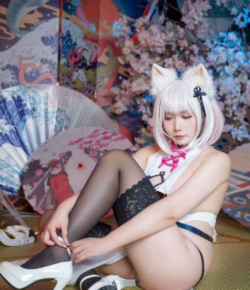 亚洲欧美第一无码兔av_BDHD在线观看