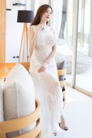 欧美短发红唇女生头像_4K全集在线观看