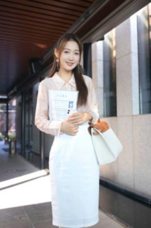 欧美肥胖老熟妇40_BD英语免费在线播放