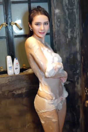 国产三级精品三级在线播放_蓝光超清免费观看