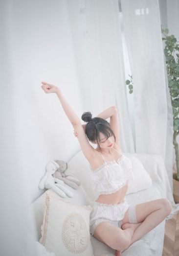 欧美传统服装_BD国语全集在线观看