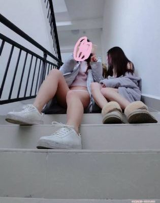 国产男女猛视频在线观看_迅雷极速版下载