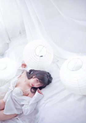 欧美巨乳精品_HD高清在线观看